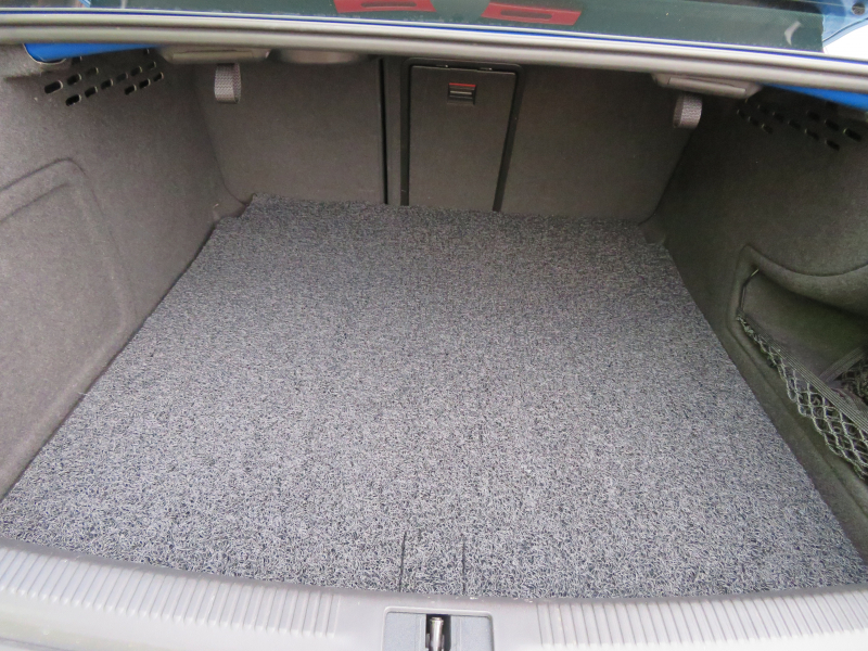 アウディ S4 3.0V6 4WD ｽｰﾊﾟｰﾁｬｰｼﾞｬｰ