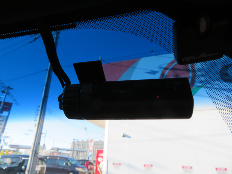 アルファロメオ&nbsp;ジュリエッタ&nbsp;クアドリフォリオ　ヴェルデ右AT