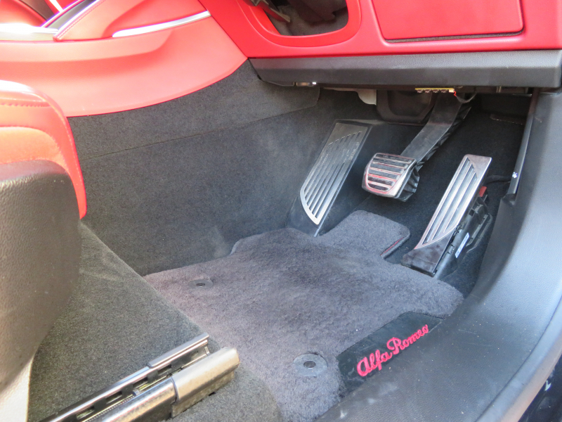 アルファロメオ&nbsp;ステルヴィオ&nbsp;ファーストエディション