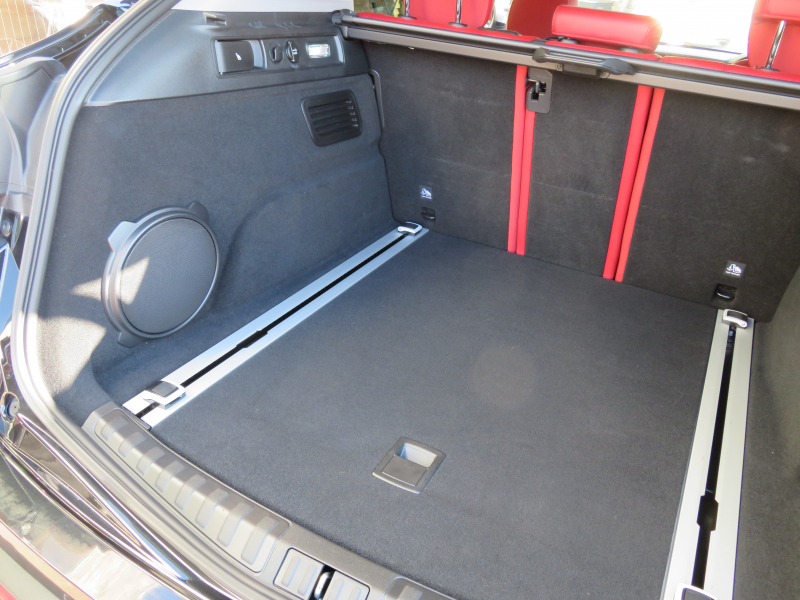 アルファロメオ&nbsp;ステルヴィオ&nbsp;ファーストエディション