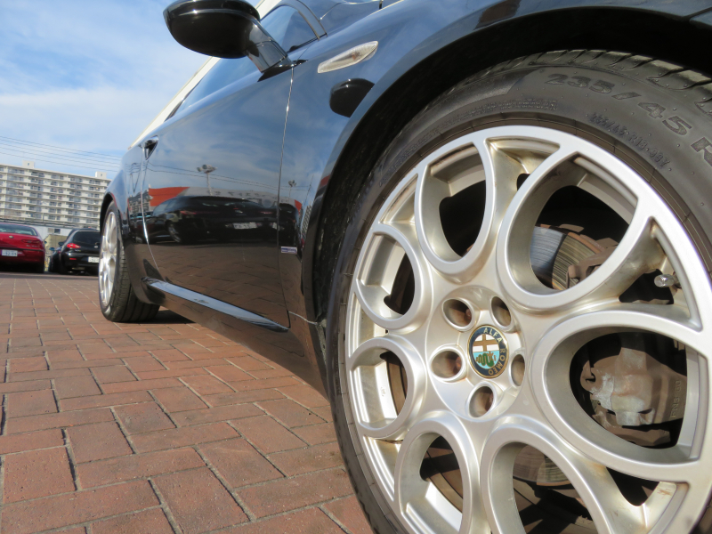 アルファロメオ&nbsp;Brera&nbsp;2.2セレスピード　スカイウインド