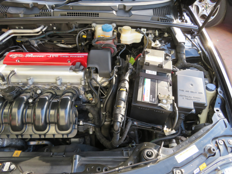 アルファロメオ&nbsp;Brera&nbsp;2.2セレスピード　スカイウインド