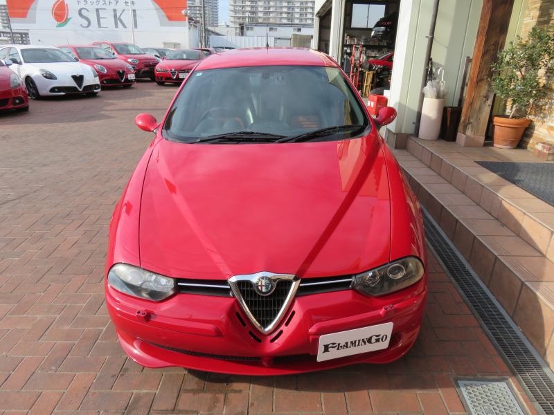 アルファロメオ&nbsp;156スポーツワゴン&nbsp;GTAセレスピード右AT