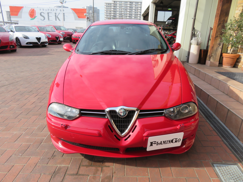 アルファロメオ&nbsp;156スポーツワゴン&nbsp;GTAセレスピード右AT