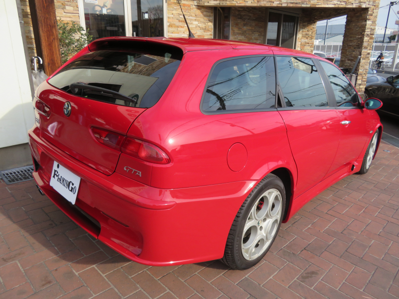 アルファロメオ&nbsp;156スポーツワゴン&nbsp;GTAセレスピード右AT