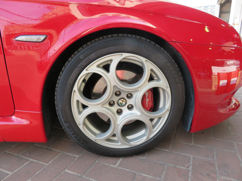 アルファロメオ&nbsp;156スポーツワゴン&nbsp;GTAセレスピード右AT