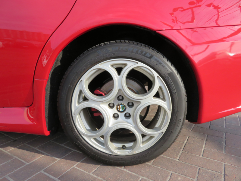 アルファロメオ&nbsp;156スポーツワゴン&nbsp;GTAセレスピード右AT