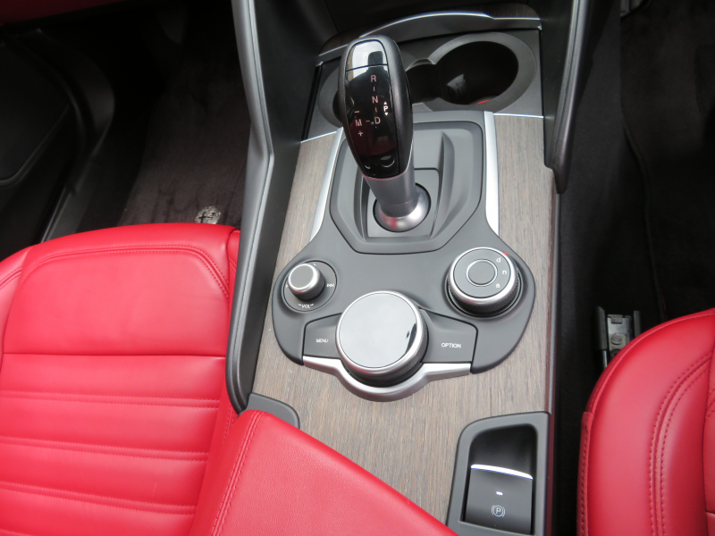 アルファロメオ&nbsp;ジュリア&nbsp;スーパー