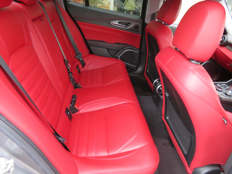 アルファロメオ&nbsp;ジュリア&nbsp;スーパー