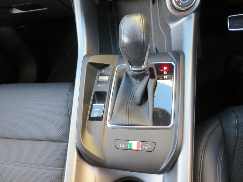 アルファロメオ&nbsp;新規車種&nbsp;エディツィオーネ　スペチアーレ　限定車