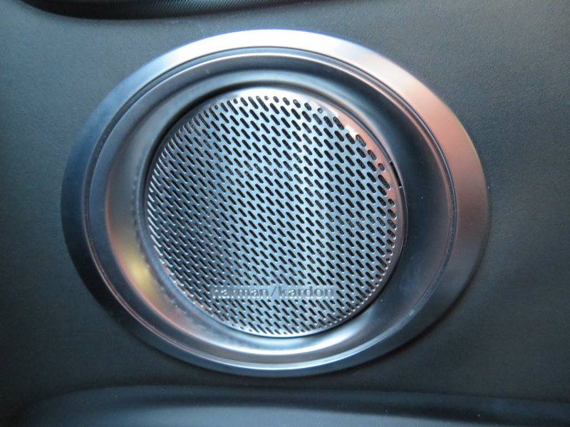 アルファロメオ&nbsp;新規車種&nbsp;エディツィオーネ　スペチアーレ　限定車