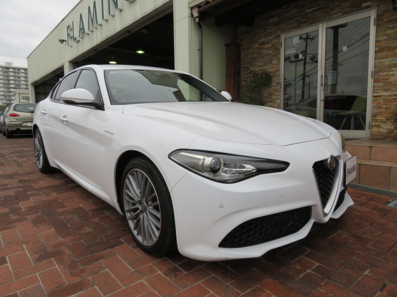 アルファロメオ&nbsp;ジュリア&nbsp;ヴェローチェ