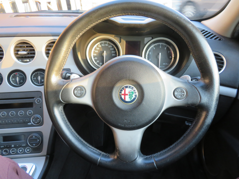 アルファロメオ&nbsp;159&nbsp;2.2セレスピード　プログレッション