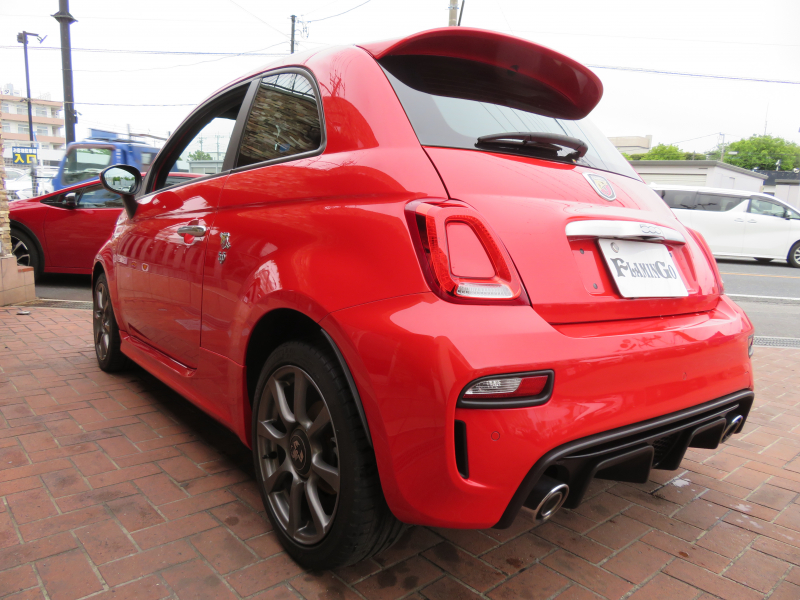 アバルト&nbsp;595&nbsp;ベースグレード