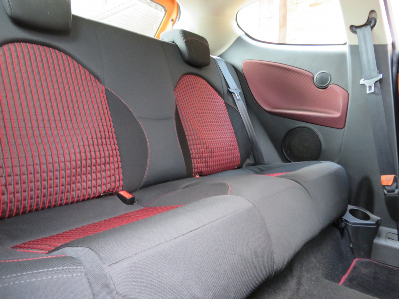 アルファロメオ&nbsp;MiTo&nbsp;1.4スポーツ右MT