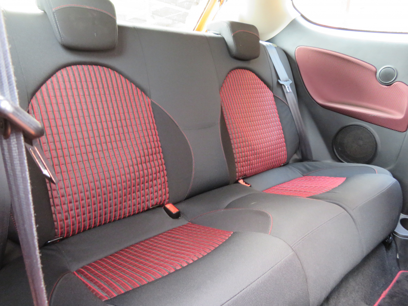 アルファロメオ&nbsp;MiTo&nbsp;1.4スポーツ右MT