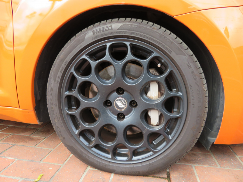 アルファロメオ&nbsp;MiTo&nbsp;1.4スポーツ右MT