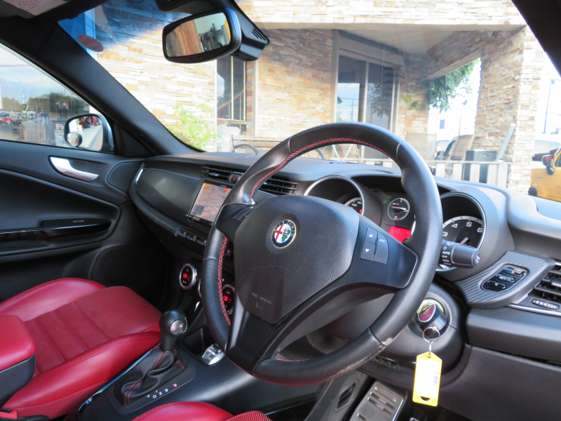 アルファロメオ&nbsp;ジュリエッタ&nbsp;スポルティーバ