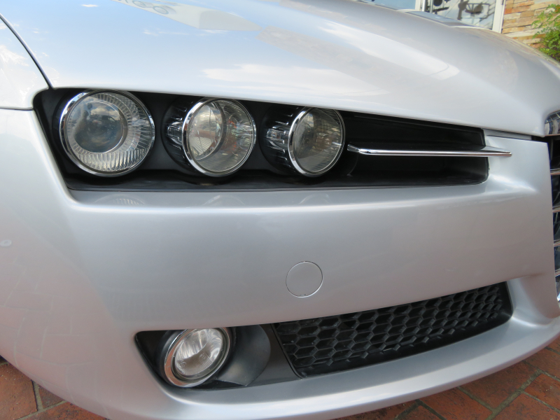 アルファロメオ&nbsp;159&nbsp;2.2JTS　左ハンドル　MT車