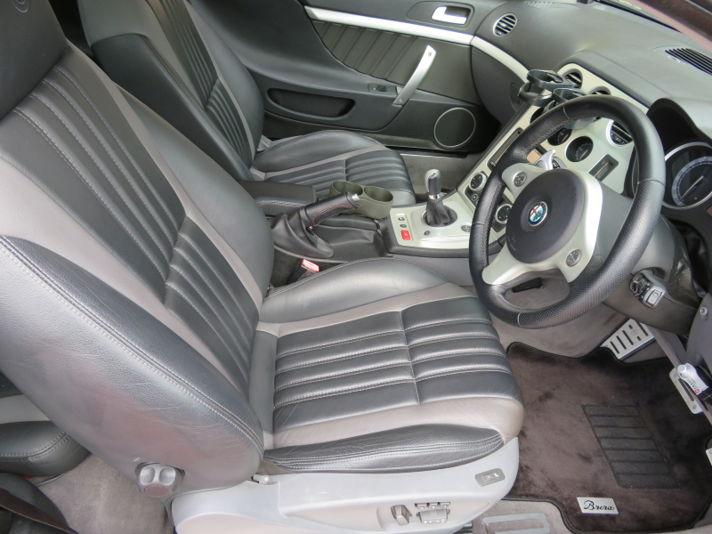 アルファロメオ&nbsp;Brera&nbsp;2.2セレスピード　スカイウインド