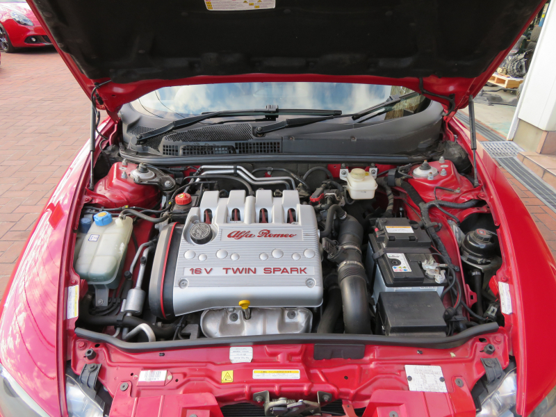 アルファロメオ&nbsp;147&nbsp;2.0ツインスパークセレスピード