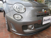 アバルト 595 ツーリズモ右AT