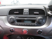 アバルト 595 ツーリズモ右AT