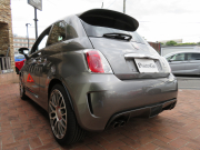 アバルト 595 ツーリズモ右AT