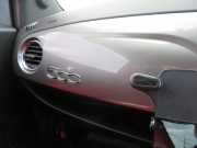 アバルト 595 ツーリズモ右AT