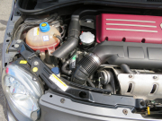 アバルト 595 ツーリズモ右AT