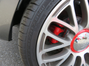 アバルト 595 ツーリズモ右AT