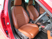 アルファロメオ ジュリエッタ クワドリフォリオヴェルデ右AT