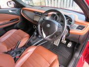 アルファロメオ ジュリエッタ クワドリフォリオヴェルデ右AT