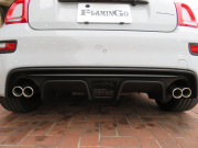 アバルト 695 コンペティツィオーネ右AT