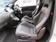 アバルト 695 コンペティツィオーネ右AT