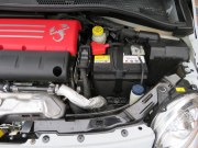 アバルト 695 コンペティツィオーネ右AT