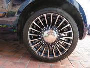 フィアット 500C リーヴァ