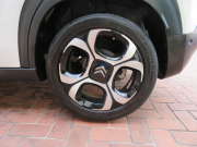 シトロエン C3 エアクロスSUVオリジンズ限定車