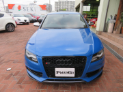 アウディ S4 3.0V6 4WD ｽｰﾊﾟｰﾁｬｰｼﾞｬｰ