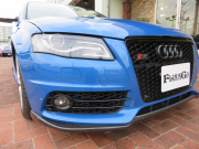 アウディ S4 3.0V6 4WD ｽｰﾊﾟｰﾁｬｰｼﾞｬｰ