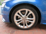 アウディ S4 3.0V6 4WD ｽｰﾊﾟｰﾁｬｰｼﾞｬｰ