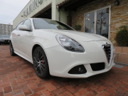 アルファロメオ ジュリエッタ クアドリフォリオ　ヴェルデ