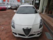 アルファロメオ ジュリエッタ クアドリフォリオ　ヴェルデ