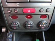 アルファロメオ 147 GTA3．2V6　左MT