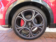 アルファロメオ&nbsp;新規車種&nbsp;エディツィオーネ　スペチアーレ　限定車