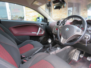 アルファロメオ&nbsp;MiTo&nbsp;1.4スポーツ右MT