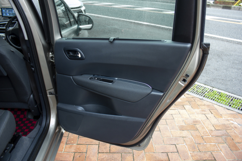 プジョー 5008 プレミアム