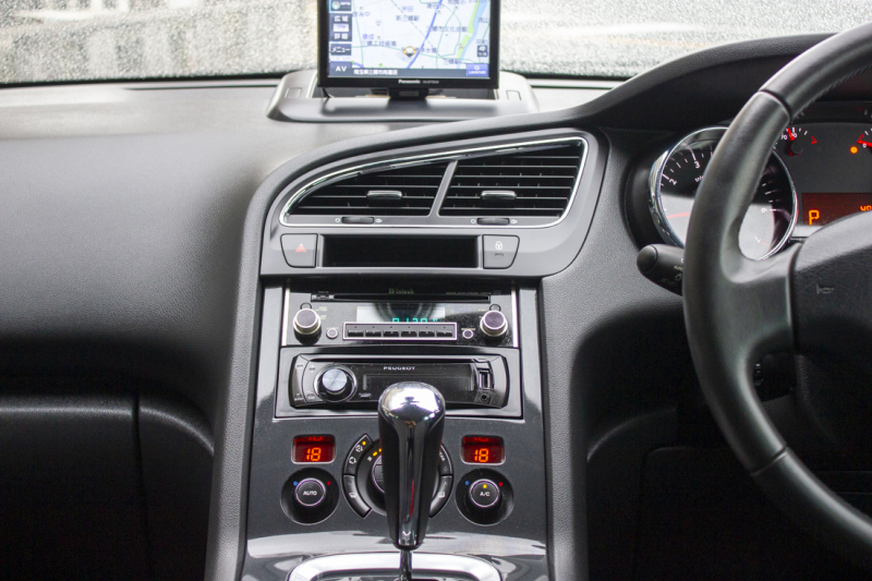 プジョー 5008 プレミアム