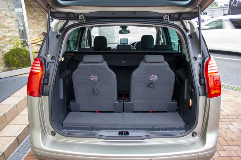 プジョー 5008 プレミアム