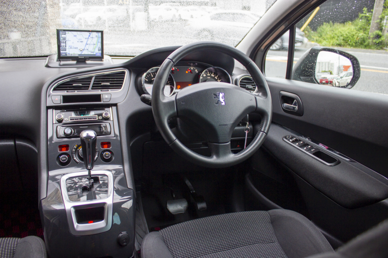 プジョー 5008 プレミアム